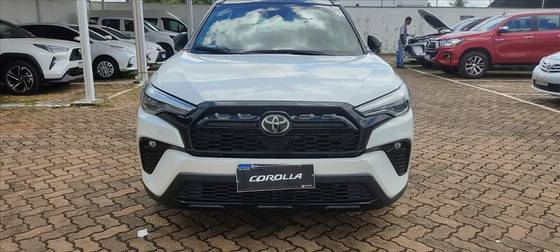 TOYOTA COROLLA CROSS 2.0 VVT-IE FLEX GR-SPORT DIRECT SHIFT TOYOTA COROLLA CROSS 2.0 VVT-IE FLEX GR-SPORT DIRECT SHIFT
